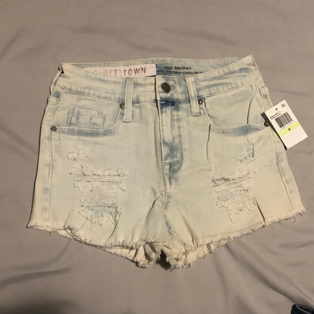 Size. 4. never worn